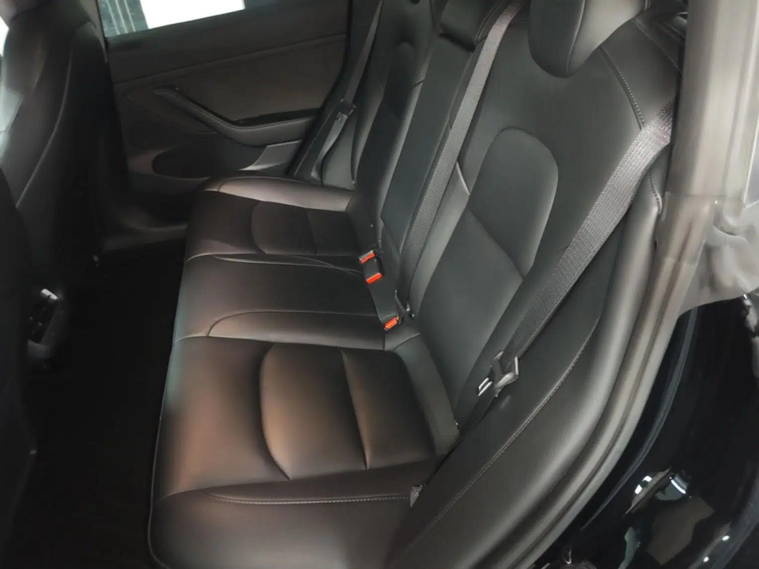 Tesla Model 3 2022 Rear-Wheel-Drive Version — миниатюра 20