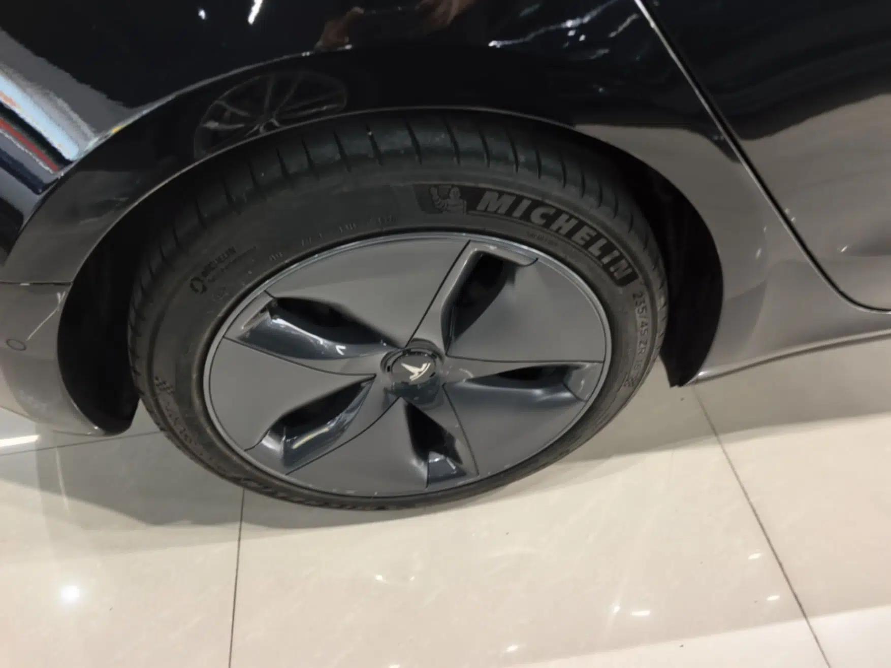 Tesla Model 3 2020 Standard Range Rear-Wheel Drive Upgraded Version — миниатюра 16