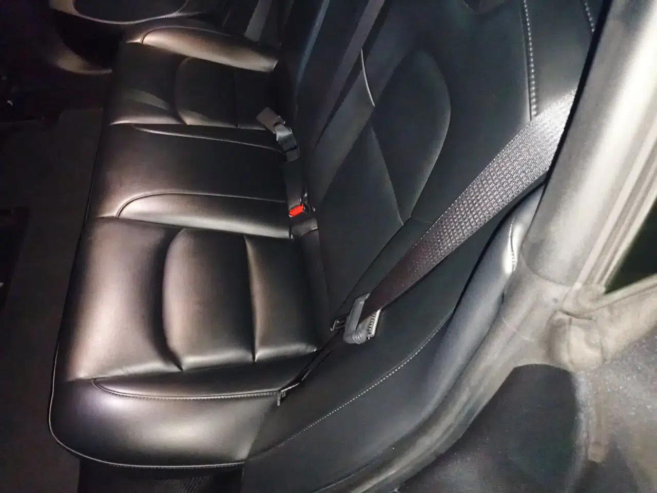 Tesla Model 3 2020 Refreshed Version Long-Range Rear-Wheel Drive — миниатюра 17