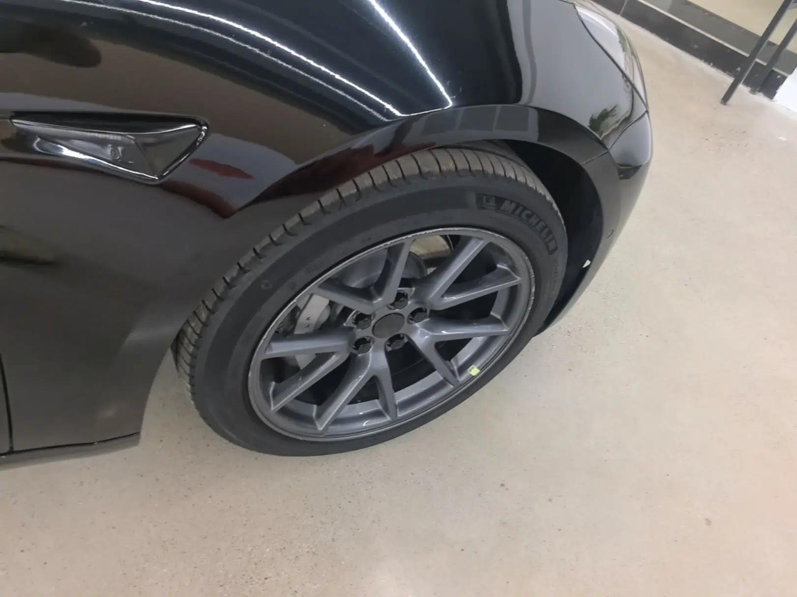 Tesla Model 3 2022 Rear-Wheel-Drive Version — миниатюра 11