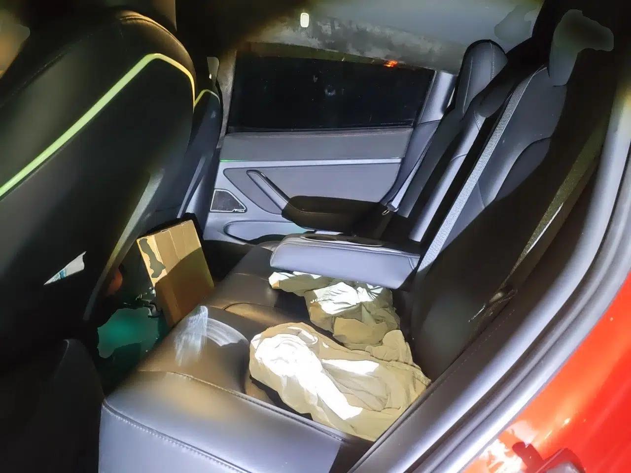 Tesla Model 3 2020 Refreshed Version Long-Range Rear-Wheel Drive — миниатюра 17