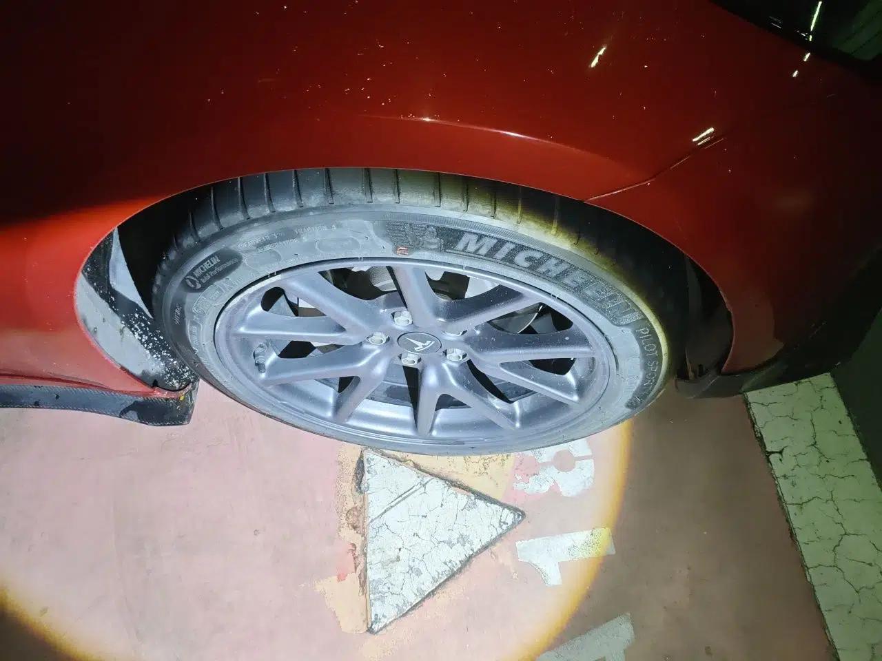 Tesla Model 3 2020 Refreshed Version Long-Range Rear-Wheel Drive — миниатюра 8