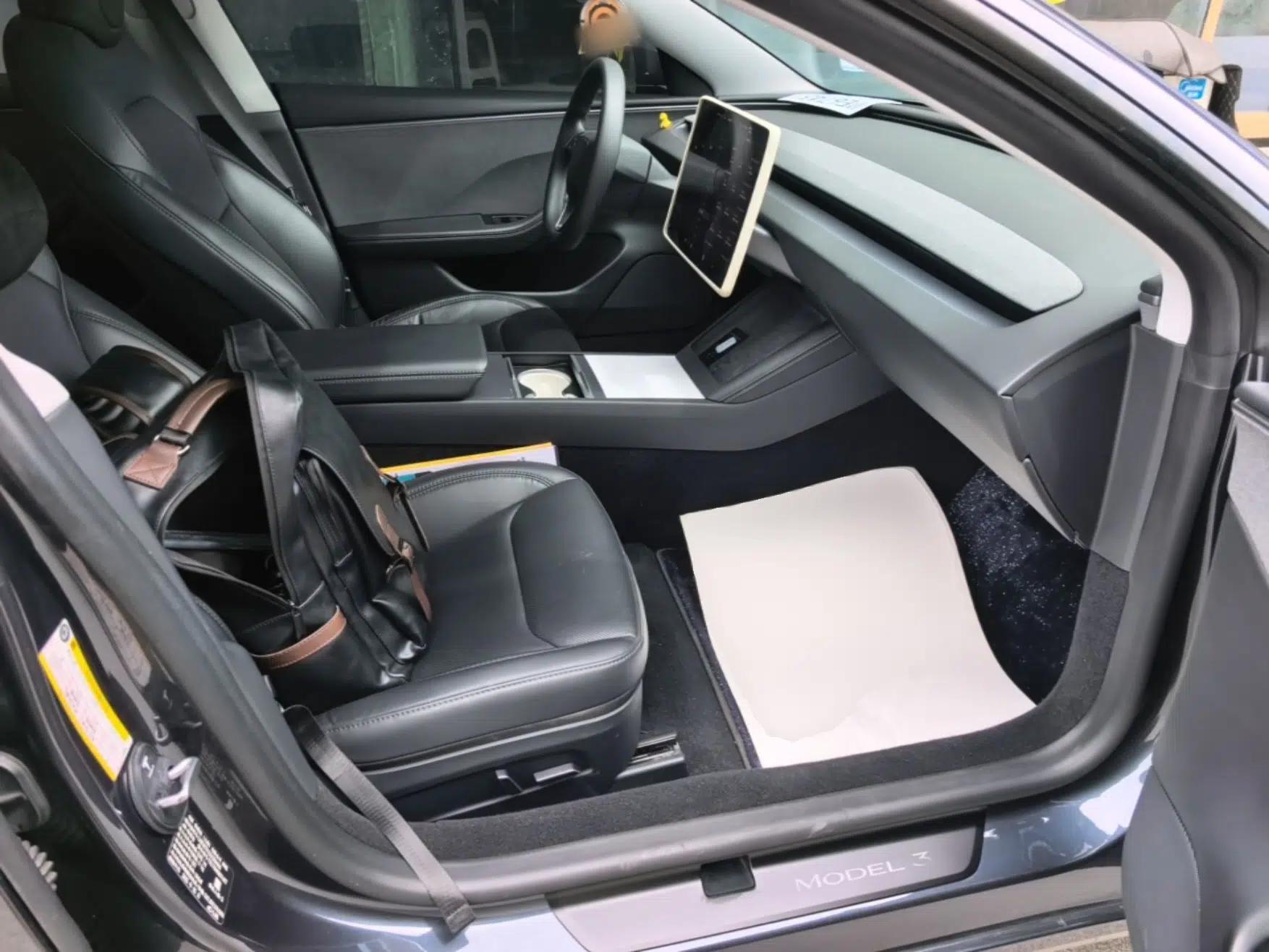 Tesla Model 3 2025 Rear-Wheel-Drive Version — миниатюра 19