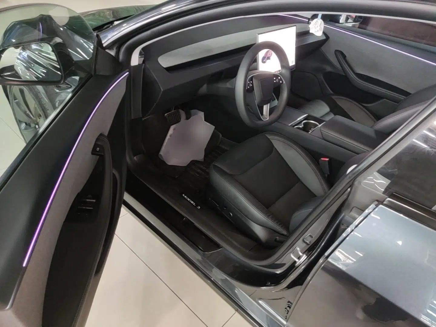 Tesla Model 3 2025 Rear-Wheel-Drive Version — миниатюра 18