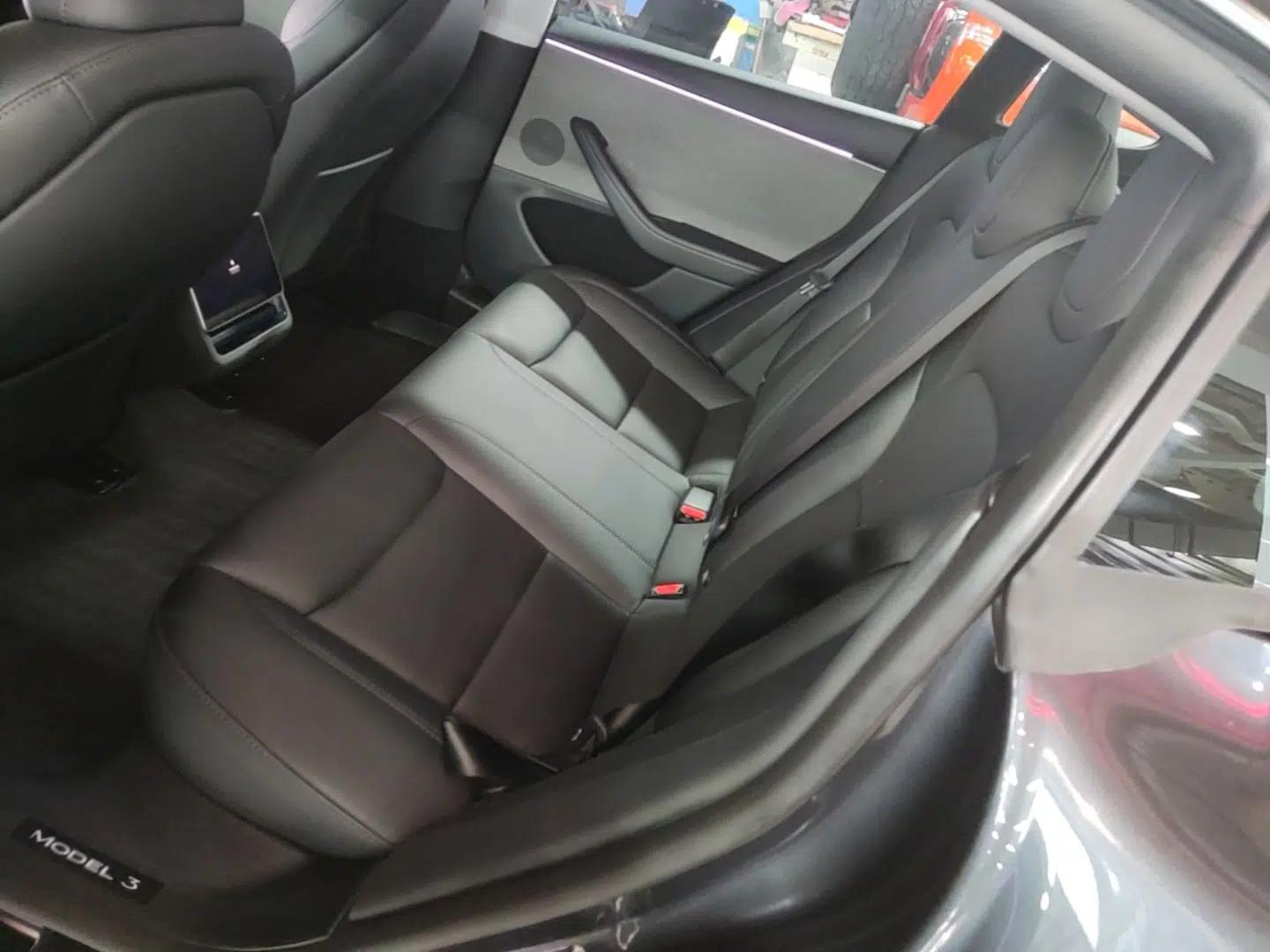 Tesla Model 3 2025 Rear-Wheel-Drive Version — миниатюра 20
