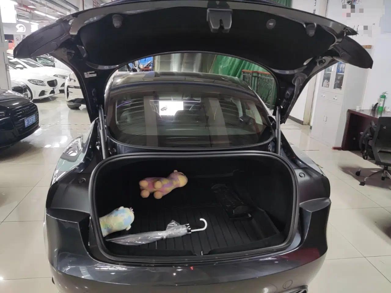 Tesla Model 3 2025 Rear-Wheel-Drive Version — миниатюра 22