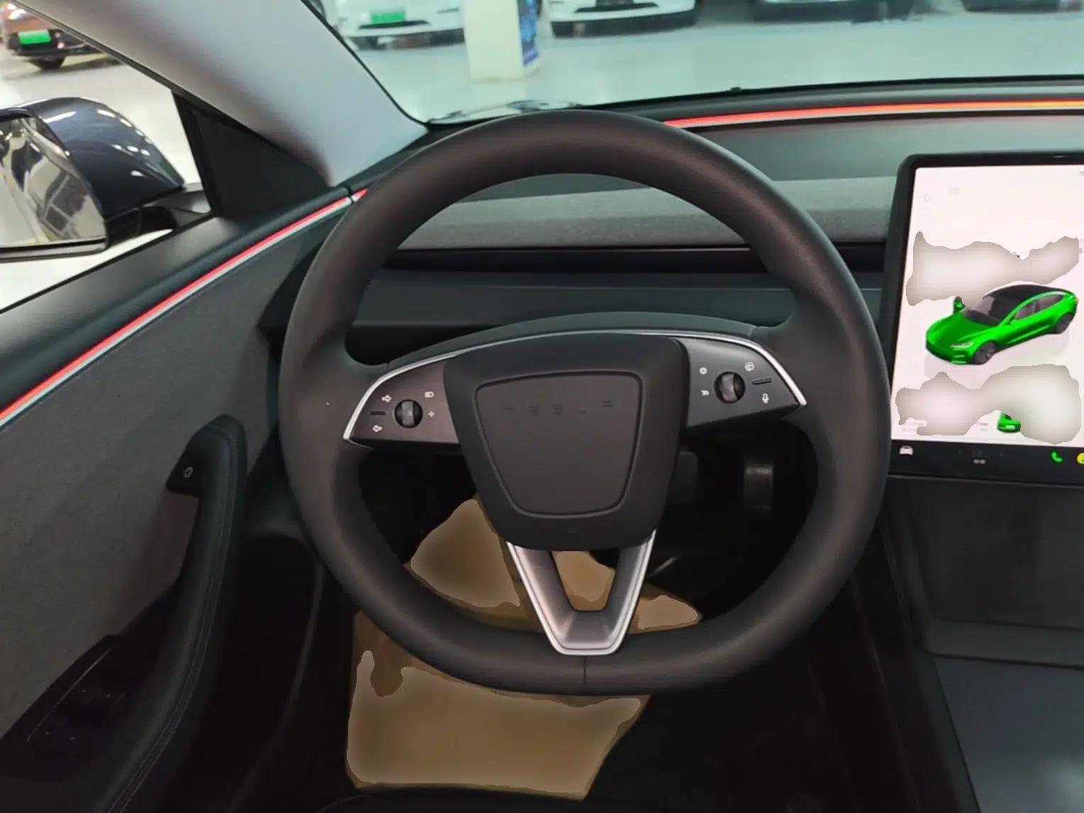 Tesla Model 3 2023 Rear-Wheel-Drive Version — миниатюра 13