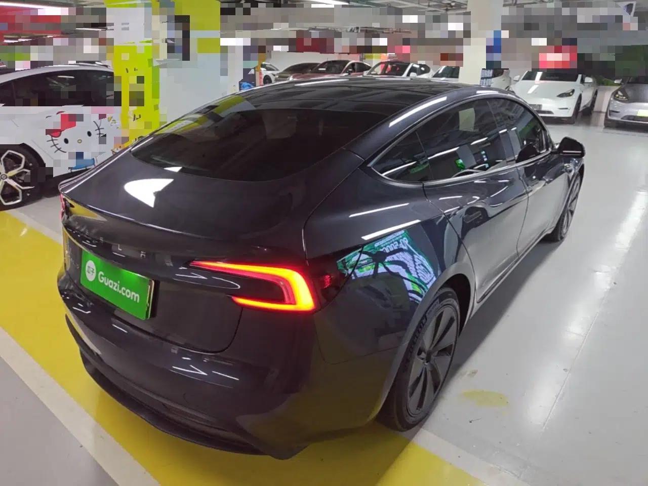 Tesla Model 3 2023 Rear-Wheel-Drive Version — миниатюра 6