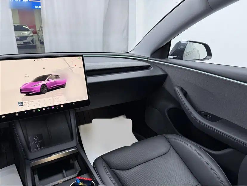 Tesla Model 3 2023 Rear-Wheel-Drive Version — миниатюра 23
