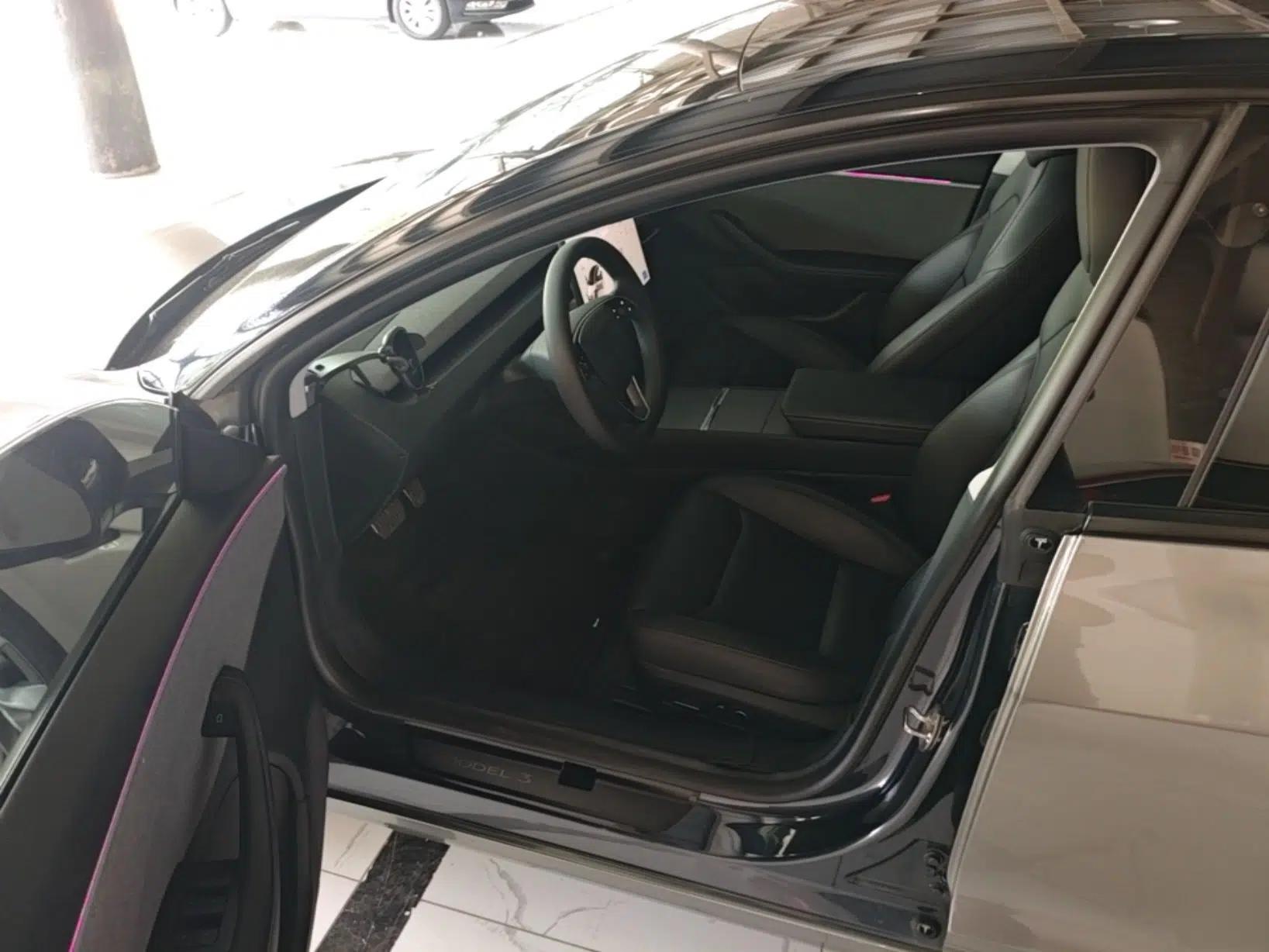 Tesla Model 3 2023 Rear-Wheel-Drive Version — миниатюра 18