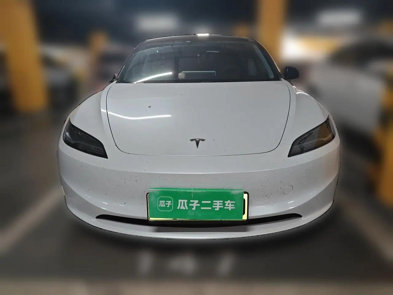 Tesla Model 3 2025 Rear-Wheel-Drive Version — миниатюра 2