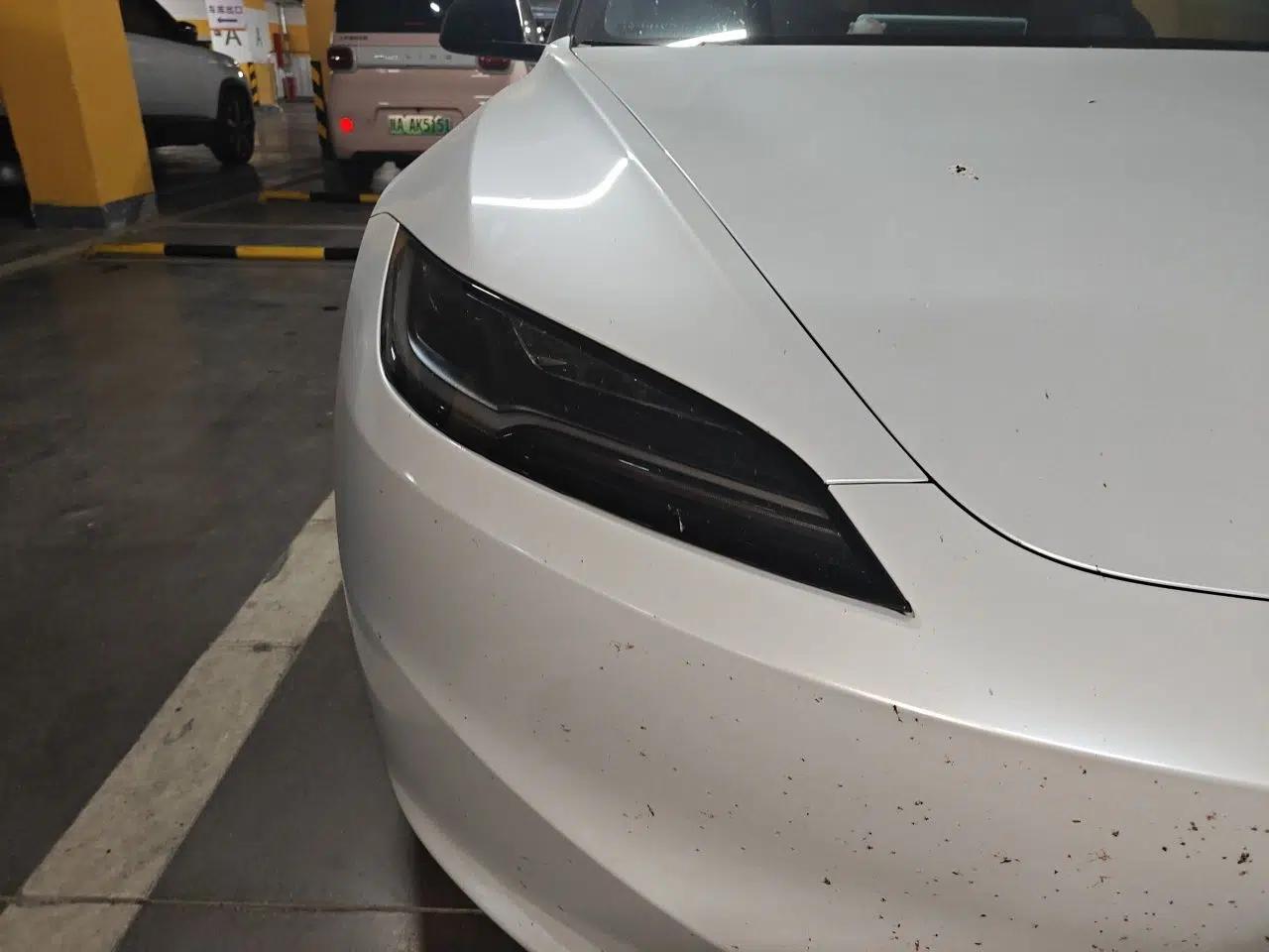 Tesla Model 3 2025 Rear-Wheel-Drive Version — миниатюра 7