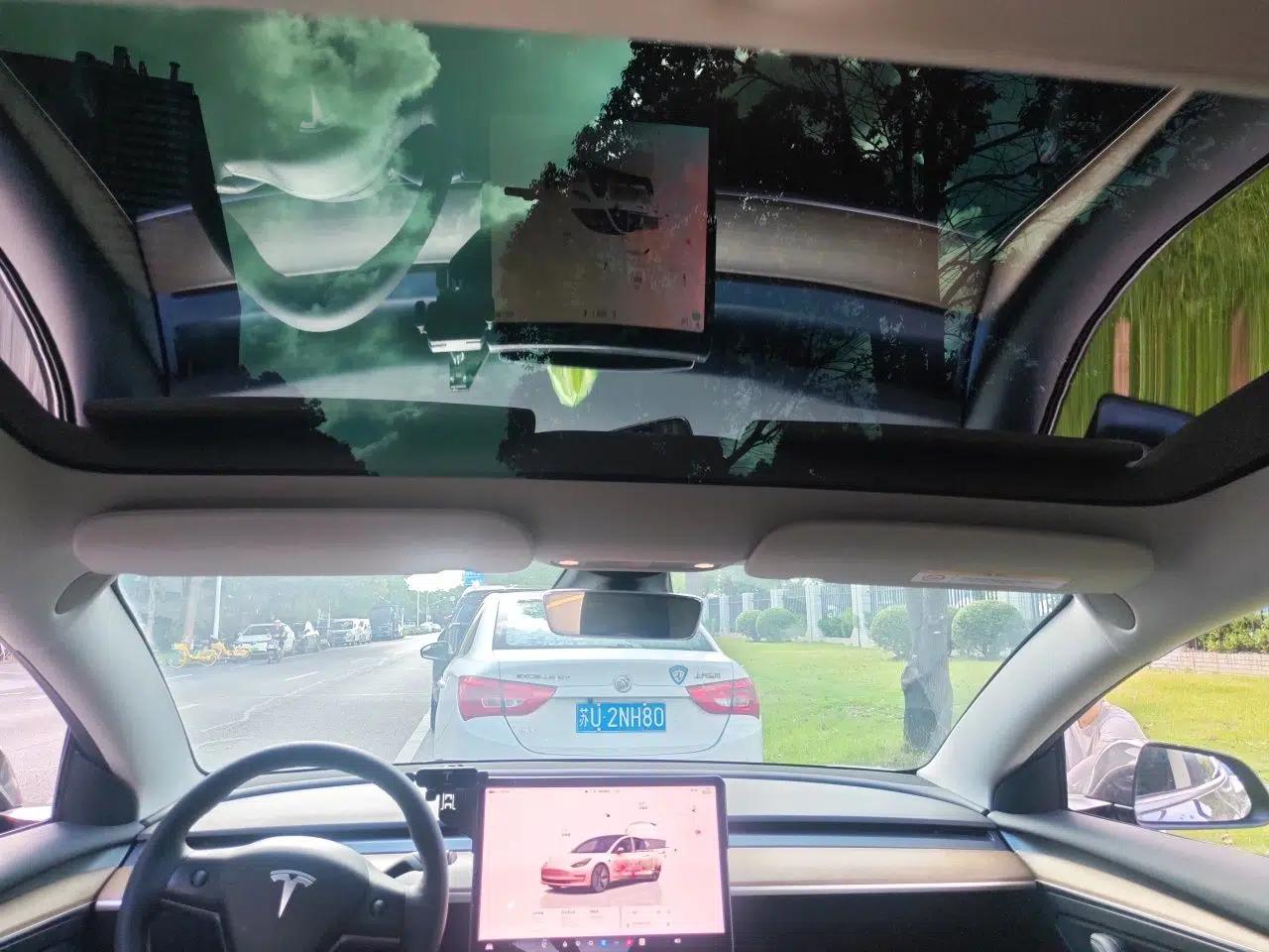 Tesla Model 3 2022 Rear-Wheel-Drive Version — миниатюра 18