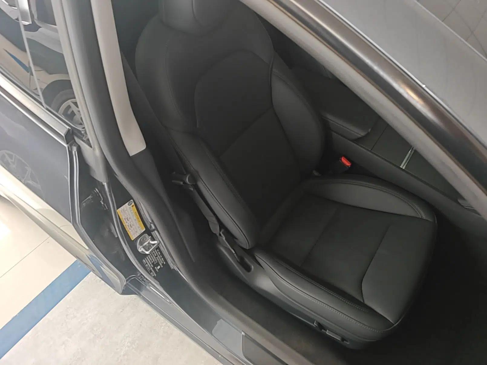 Tesla Model 3 2025 Rear-Wheel-Drive Version — миниатюра 19