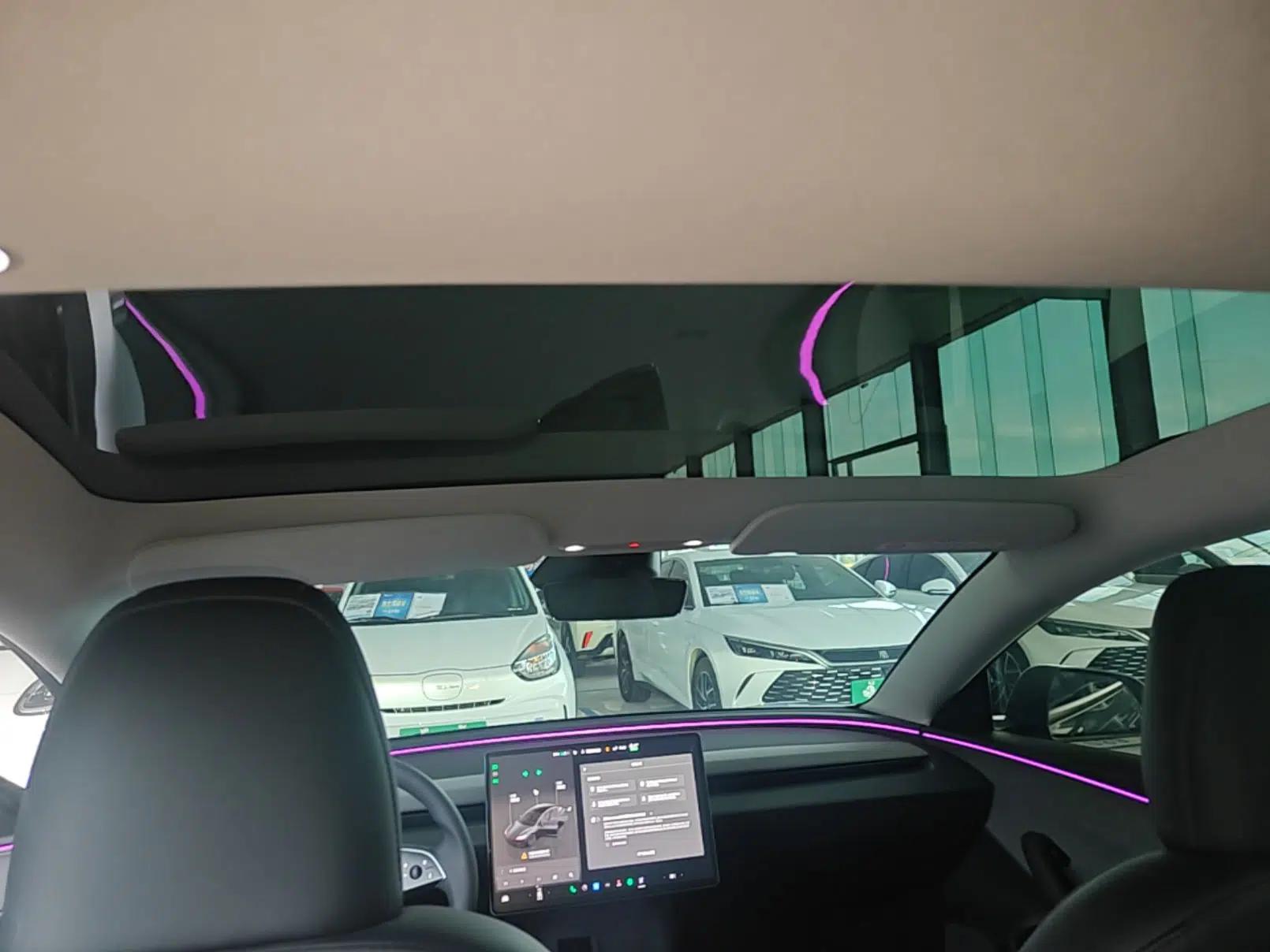 Tesla Model 3 2025 Rear-Wheel-Drive Version — миниатюра 21