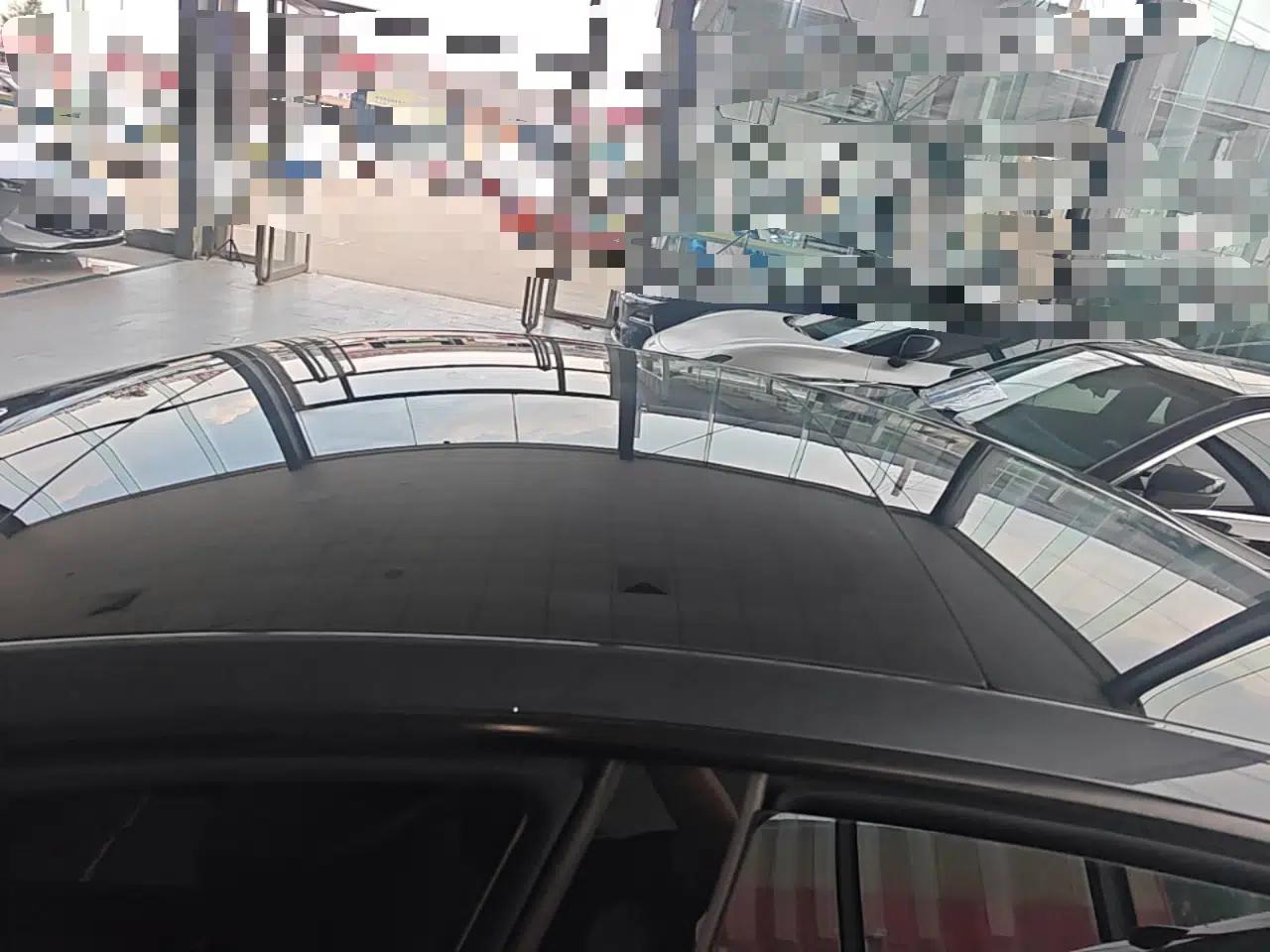 Tesla Model 3 2025 Rear-Wheel-Drive Version — миниатюра 7