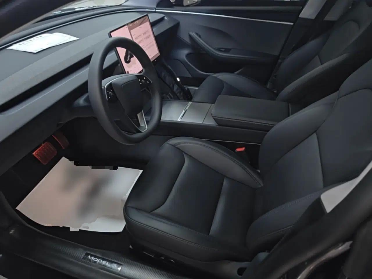 Tesla Model 3 2025 Rear-Wheel-Drive Version — миниатюра 22