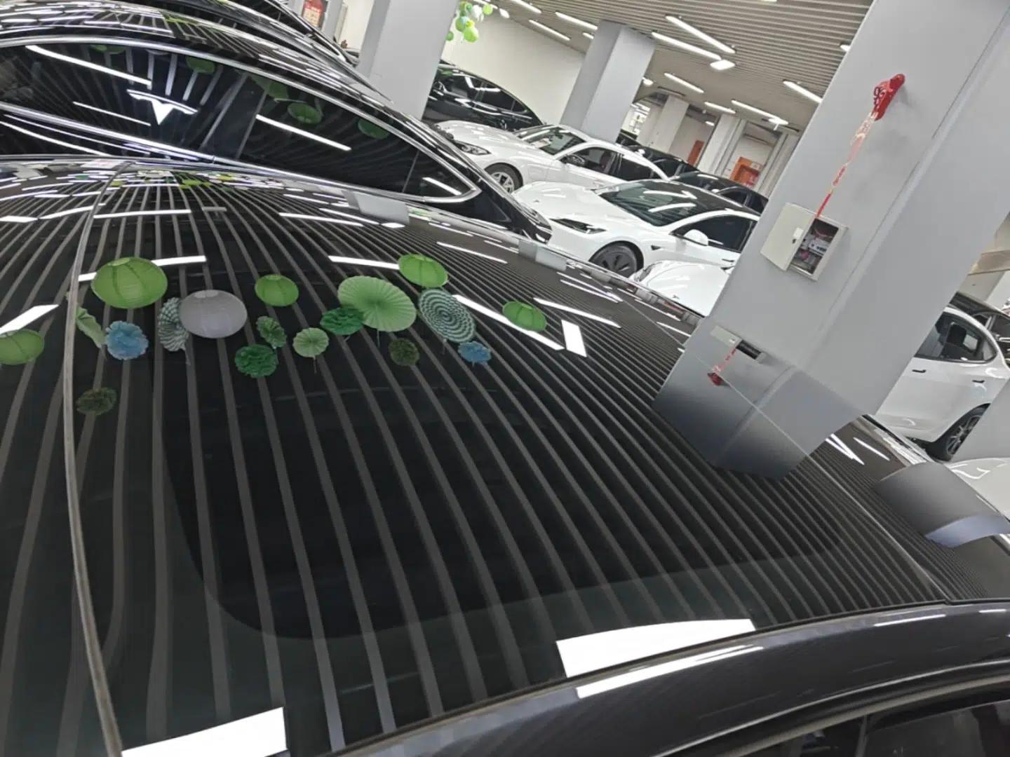Tesla Model 3 2025 Rear-Wheel-Drive Version — миниатюра 7
