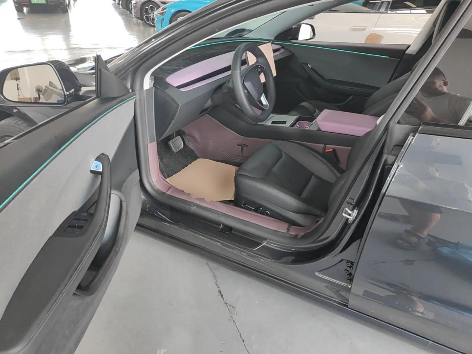 Tesla Model 3 2025 Rear-Wheel-Drive Version — миниатюра 18