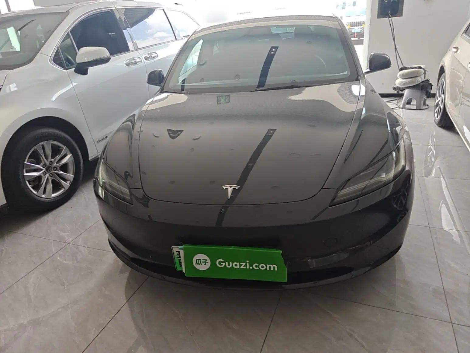 Tesla Model 3 2023 Rear-Wheel-Drive Version — миниатюра 2