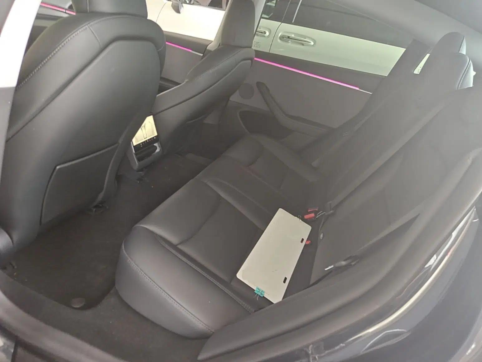 Tesla Model 3 2023 Rear-Wheel-Drive Version — миниатюра 20