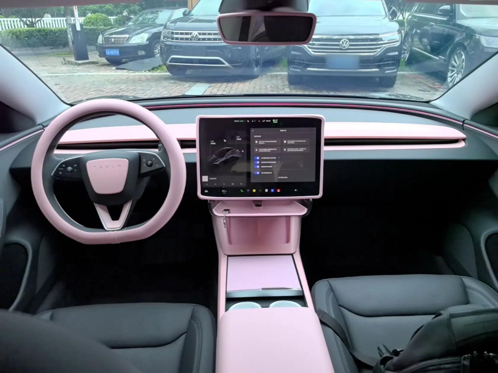 Tesla Model 3 2025 Rear-Wheel-Drive Version — миниатюра 12
