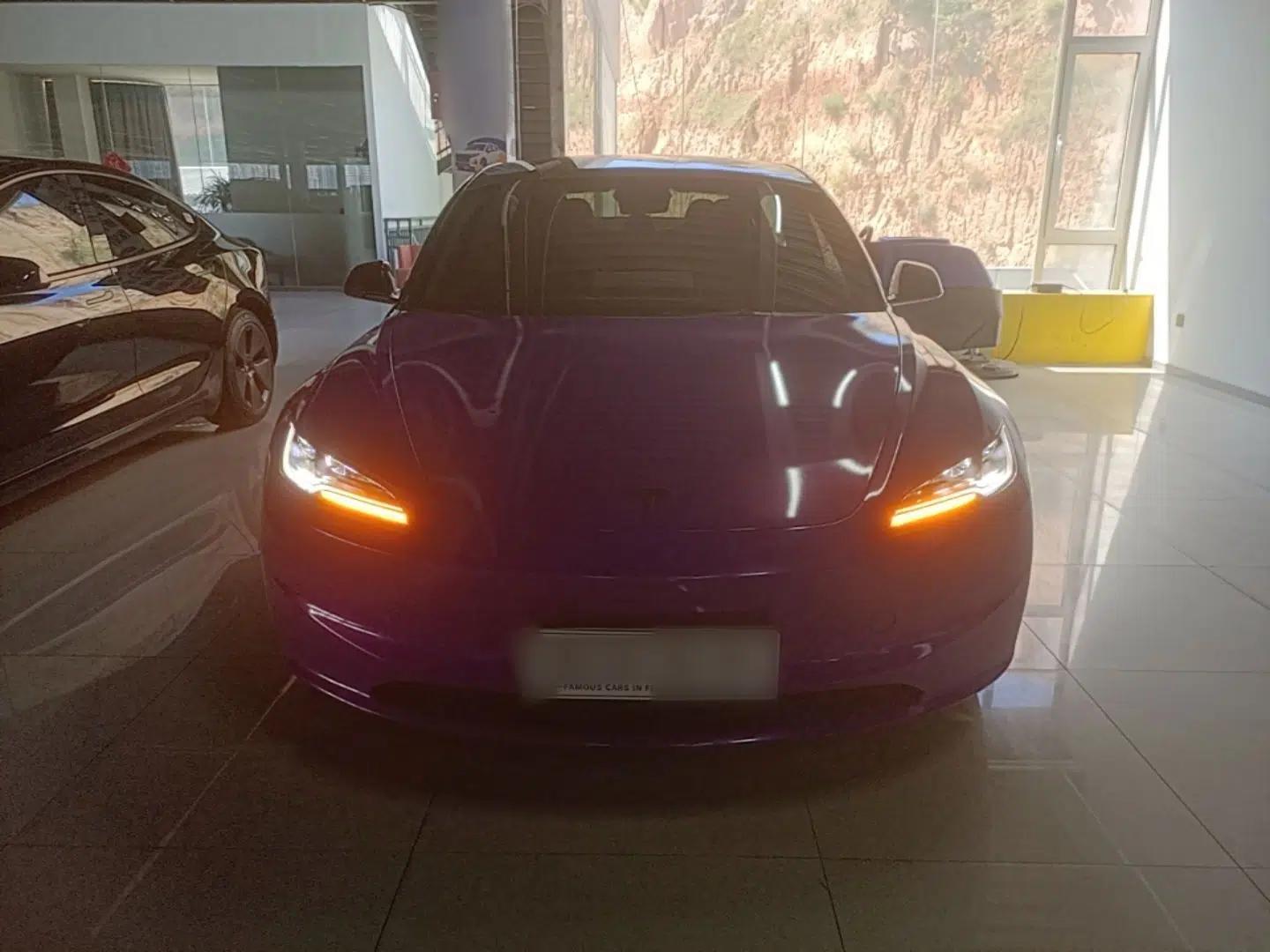 Tesla Model 3 2025 Rear-Wheel-Drive Version — миниатюра 2