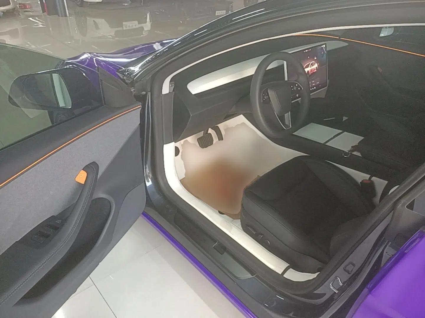 Tesla Model 3 2025 Rear-Wheel-Drive Version — миниатюра 18