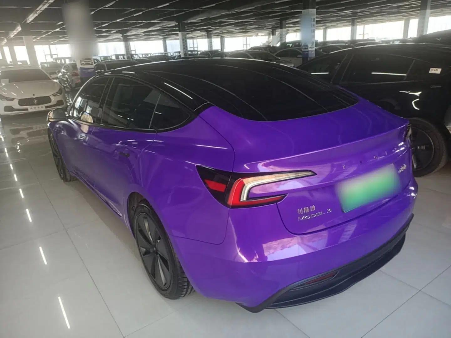 Tesla Model 3 2025 Rear-Wheel-Drive Version — миниатюра 4