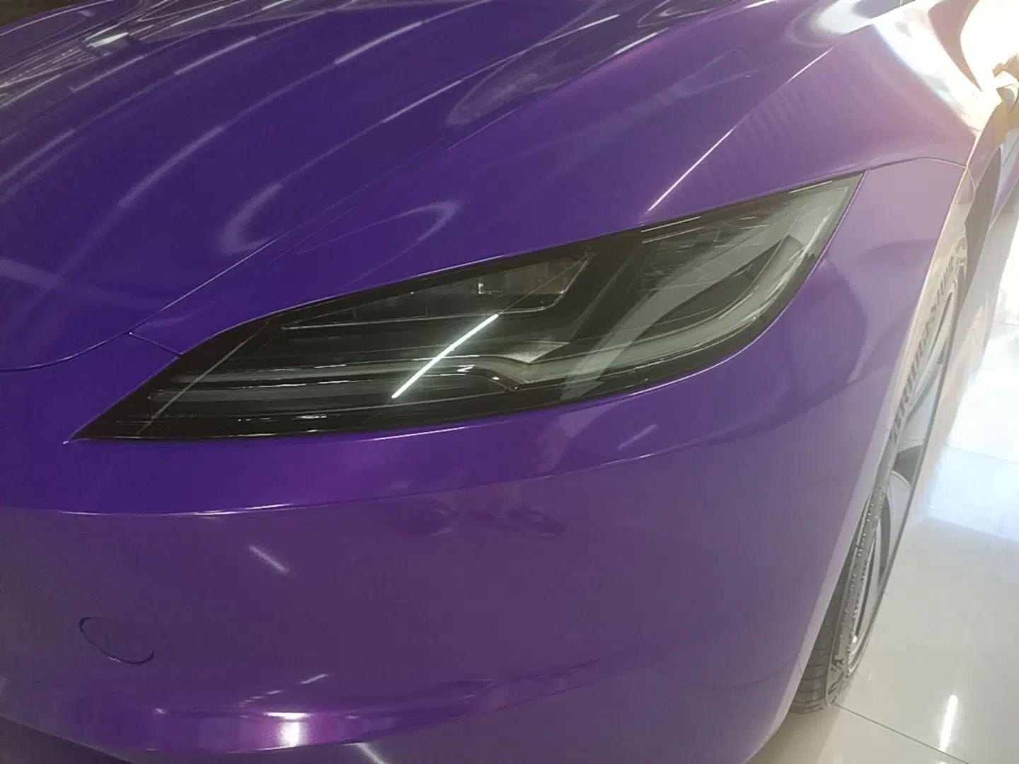 Tesla Model 3 2025 Rear-Wheel-Drive Version — миниатюра 8