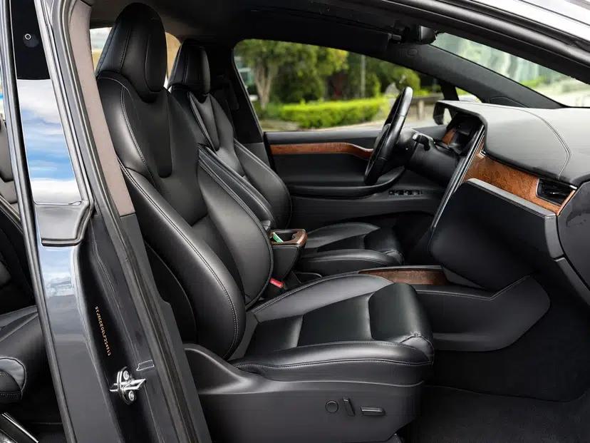 Tesla Model X 2019 Long-Range Version — миниатюра 34