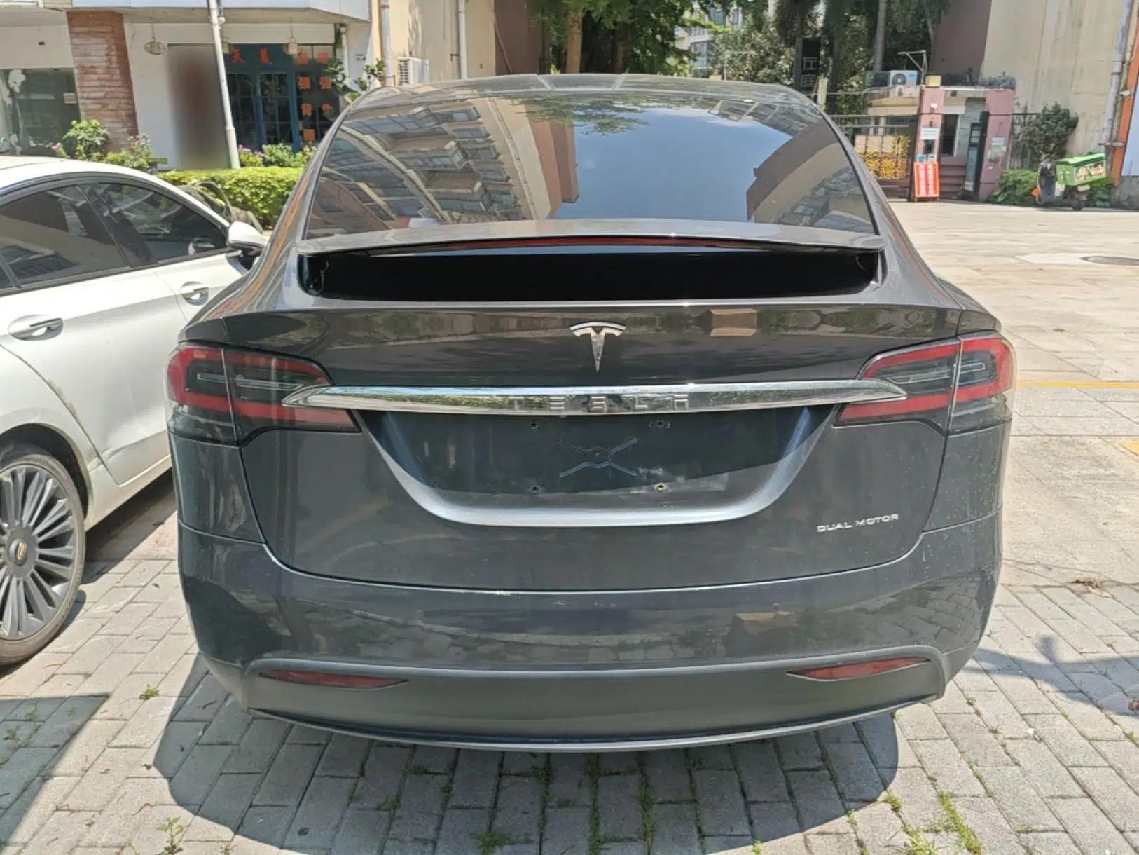 Tesla Model X 2019 Long-Range Version — миниатюра 5