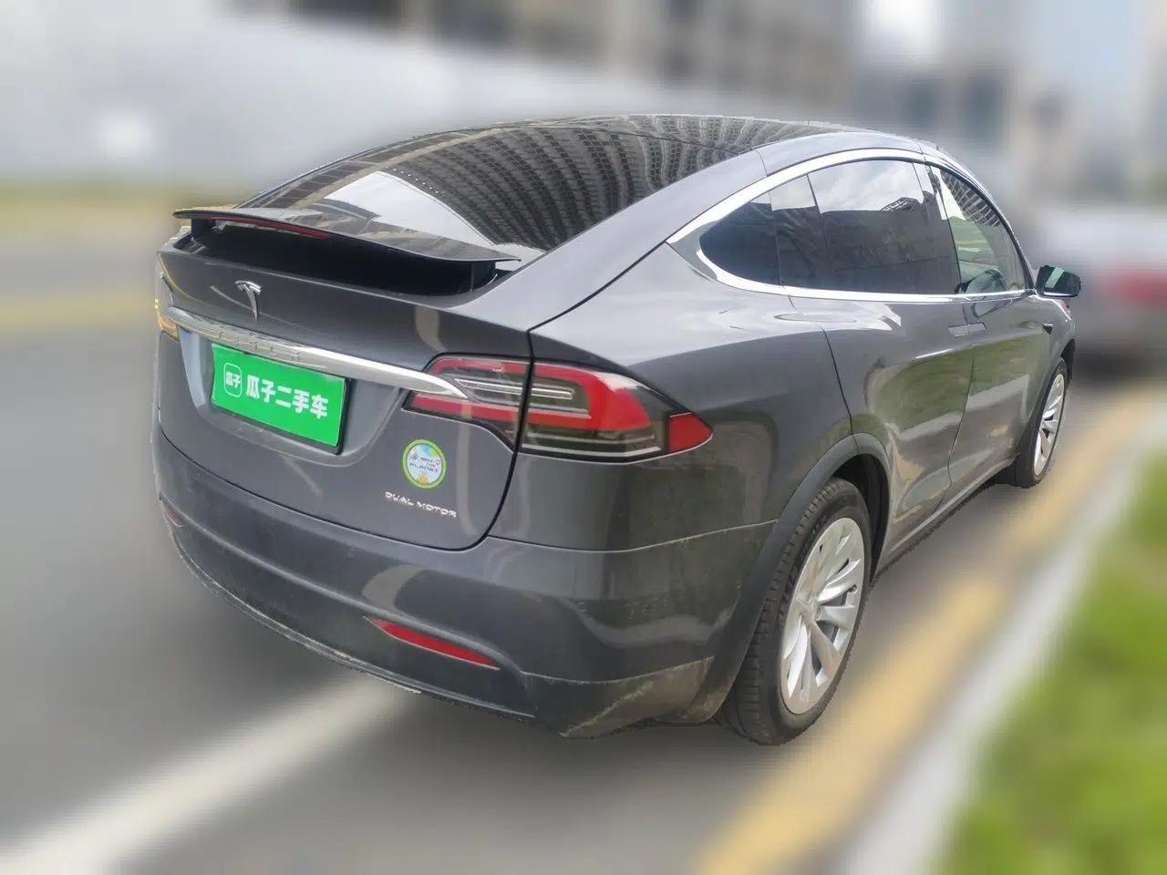 Tesla Model X 2019 Long-Range Version — миниатюра 6