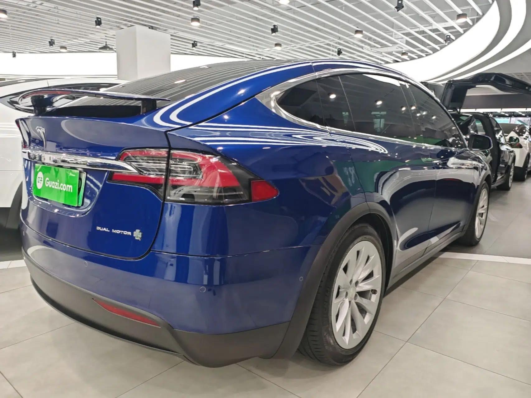 Tesla Model X 2019 Long-Range Version — миниатюра 6