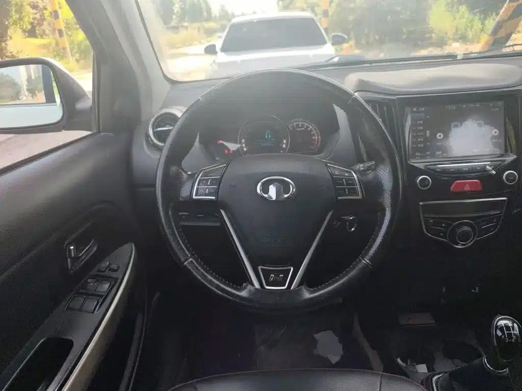 Great Wall M4 2012 1.5L Manual Deluxe Edition — миниатюра 7