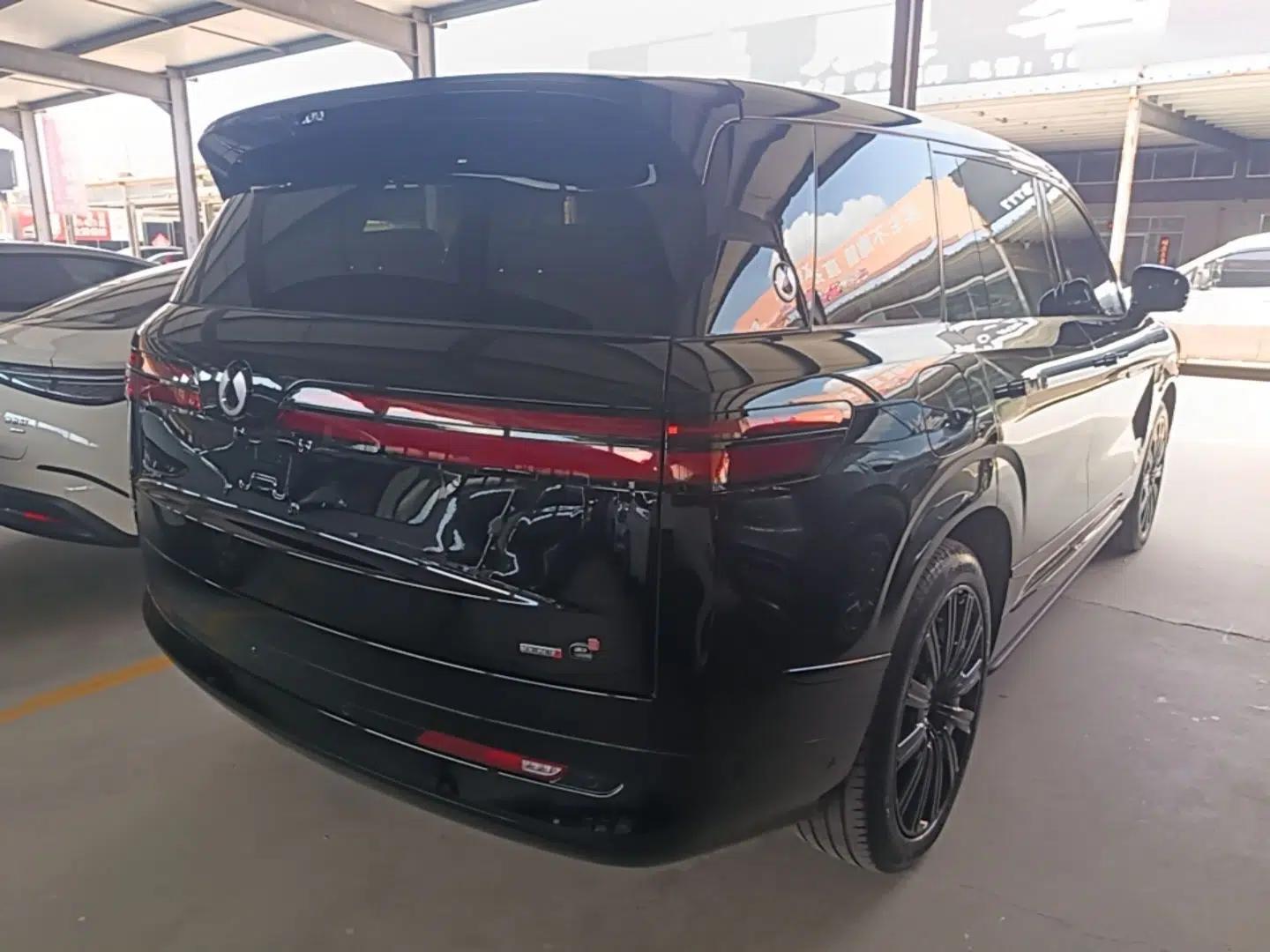 Denza N9 2025 Prestige Version — миниатюра 6