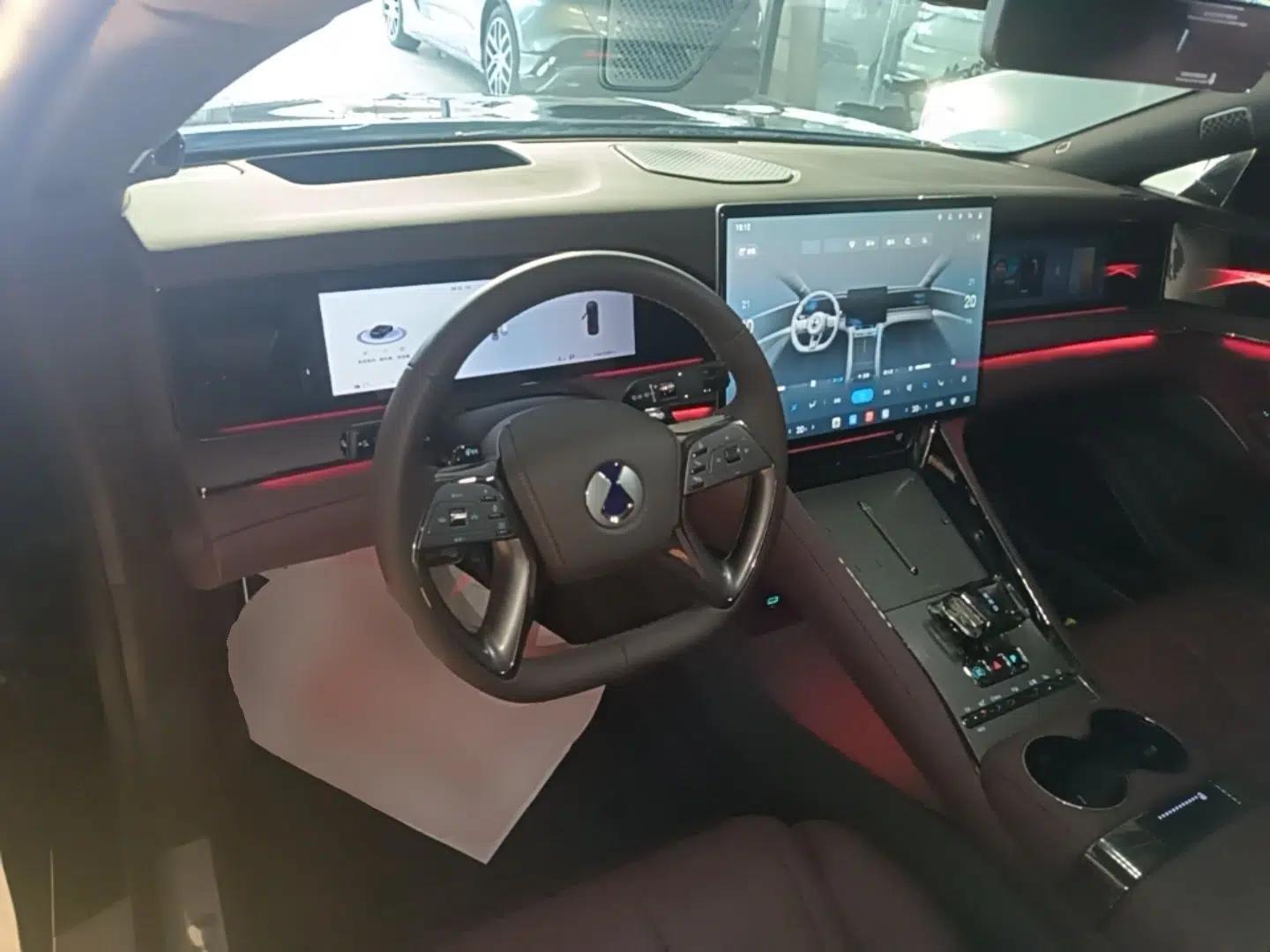 Denza Z9GT 2024 1100 Four-Wheel Drive Max Edition — миниатюра 20