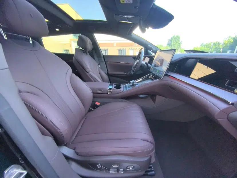 Denza Z9GT 2024 1100 Four-Wheel Drive Max Edition — миниатюра 27