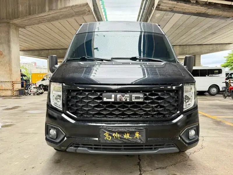 Fushun 2023 2.0T Automatic Diesel Mid-Wheelbase Mid-Roof Commercial Multi-Purpose Passenger Van (7 Seats) — миниатюра 2
