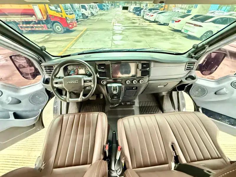 Fushun 2023 2.0T Automatic Diesel Mid-Wheelbase Mid-Roof Commercial Multi-Purpose Passenger Van (7 Seats) — миниатюра 13