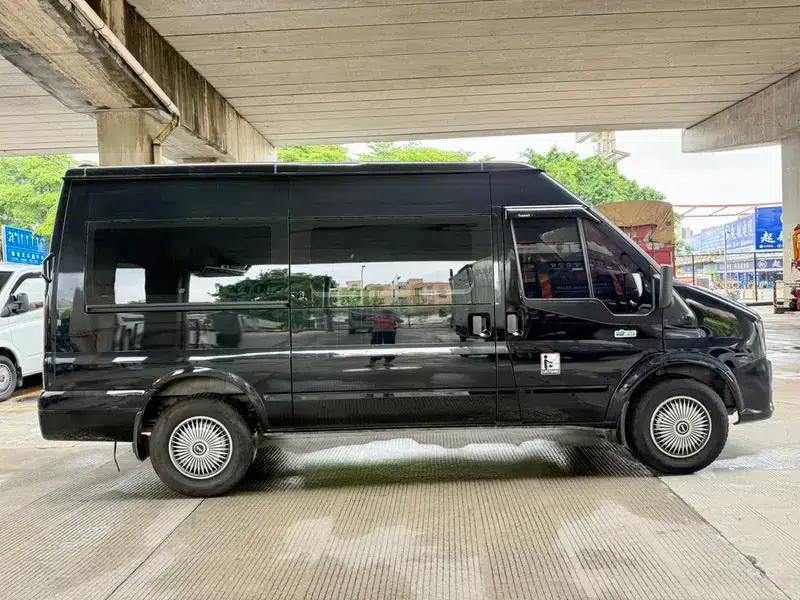 Fushun 2023 2.0T Automatic Diesel Mid-Wheelbase Mid-Roof Commercial Multi-Purpose Passenger Van (7 Seats) — миниатюра 8