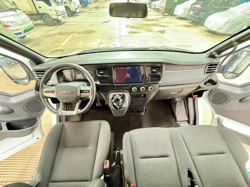 Fushun 2026 2.0T 6MT Diesel Short Wheelbase Low Roof Commercial Multi-Purpose Passenger Vehicle, 5/6 Seats, with Lift-Up Tailgate — миниатюра 20