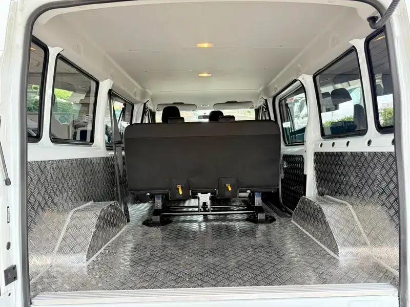 Fushun 2026 2.0T 6MT Diesel Short Wheelbase Low Roof Commercial Multi-Purpose Passenger Vehicle, 5/6 Seats, with Lift-Up Tailgate — миниатюра 26