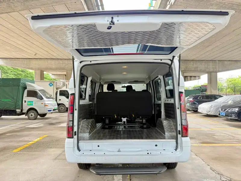 Fushun 2026 2.0T 6MT Diesel Short Wheelbase Low Roof Commercial Multi-Purpose Passenger Vehicle, 5/6 Seats, with Lift-Up Tailgate — миниатюра 27