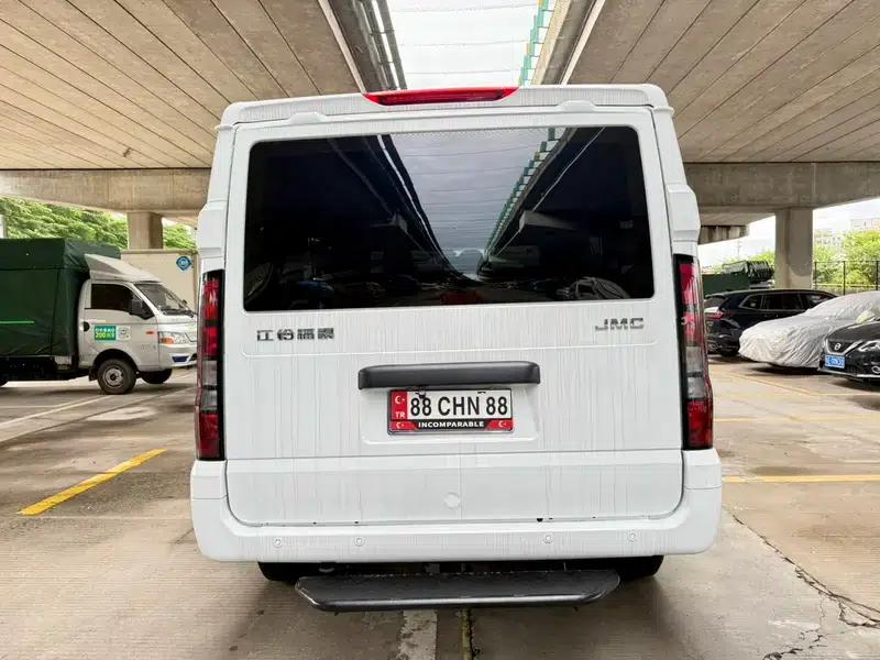 Fushun 2026 2.0T 6MT Diesel Short Wheelbase Low Roof Commercial Multi-Purpose Passenger Vehicle, 5/6 Seats, with Lift-Up Tailgate — миниатюра 6