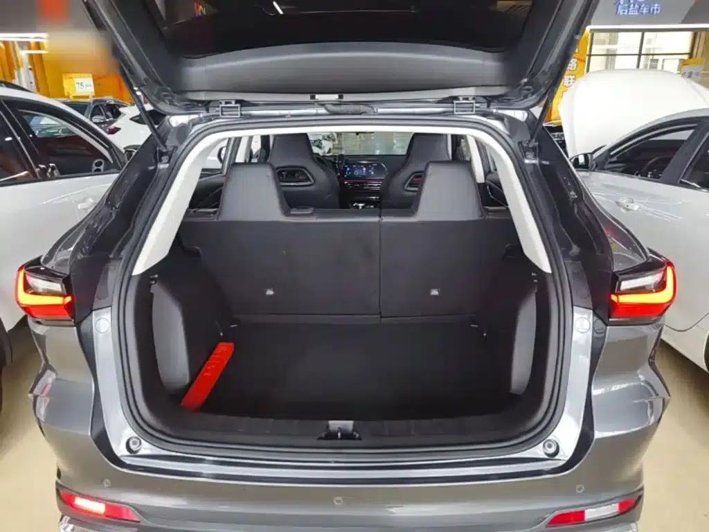 Changan Oushang X5 2021 Facelift 1.5T DCT Luxury Edition — миниатюра 19