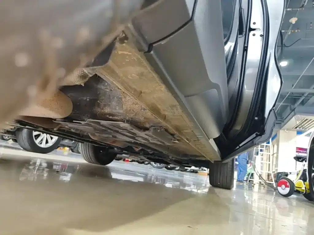 Changan Oushang X5 2021 Facelift 1.5T DCT Luxury Edition — миниатюра 21