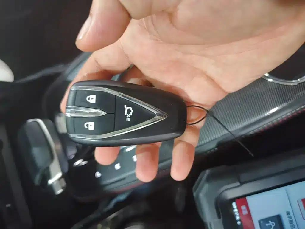 Changan Oushang X5 2021 Facelift 1.5T DCT Luxury Edition — миниатюра 9