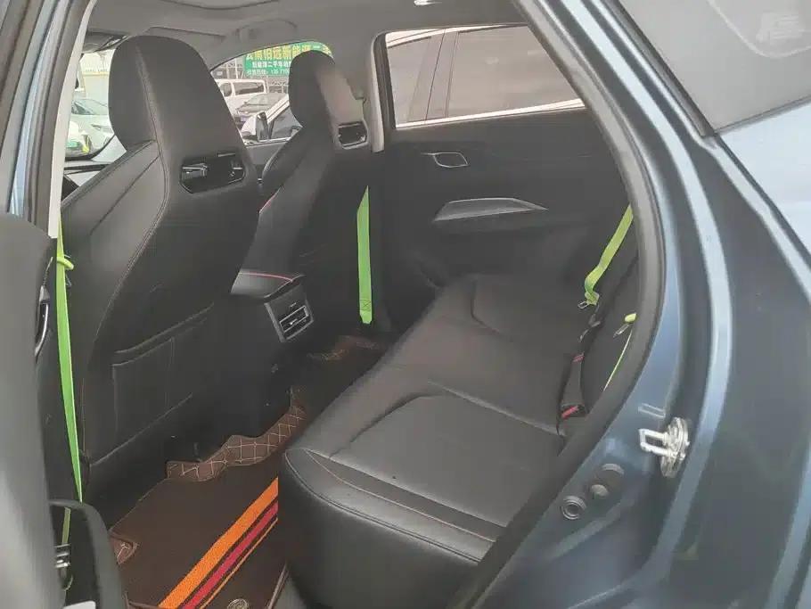 Changan Oushang Z6 2022 Blue Whale 1.5T DCT Smart City Edition — миниатюра 11