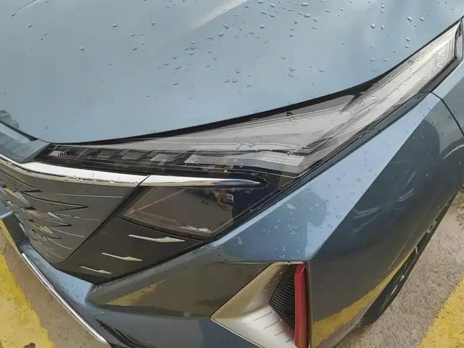 Changan Oushang Z6 2022 Blue Whale 1.5T DCT Smart City Edition — миниатюра 5